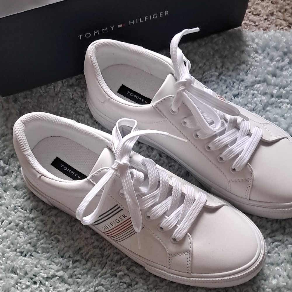 Tommy Hilfiger Women's White Sneakers